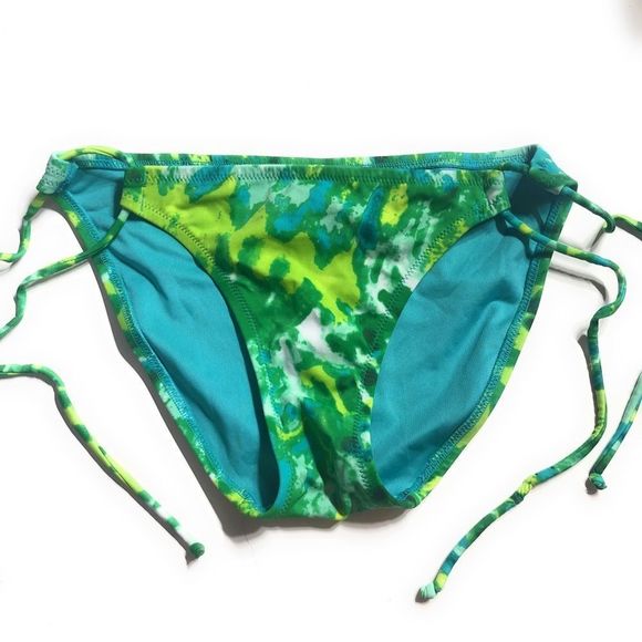 Victoria’s Secret Bikini Bottom - Picture 1 of 5